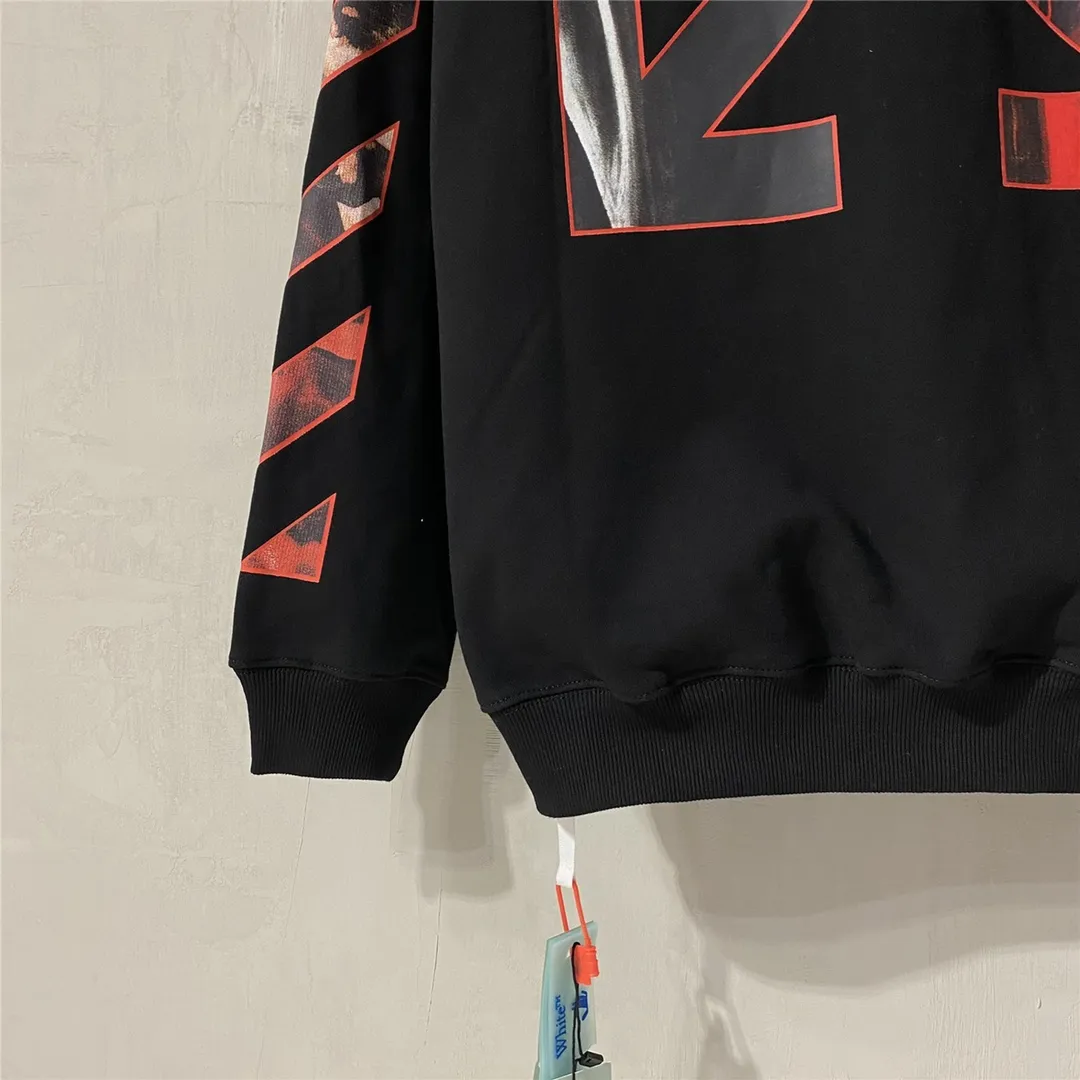 Top tested version OFFWHITE OW Caravaggio Skeleton Old Man Oil Painting for Men and Women Couple Pure Cotton Loose Religious Round Neck Pullover Hoodie Sweatshirt Exclusive version on the market, zp’s sales once hit a new high. Both the front and rear panels are printed using Kornit's digital direct printing process, with 7 colors sprayed and glazed solid film, giving the printing a jelly-like feel. The printing gradient is gentle, the texture is clear, and the color contrast is obvious. The fabric is made of 480g large fish scale pure cotton terry fabric, which is launched in a big way and has full drape. It can be compared with all versions on the market and is synchronized. Brand new 21s collar label, washed, hang tag, all customized. Size chart